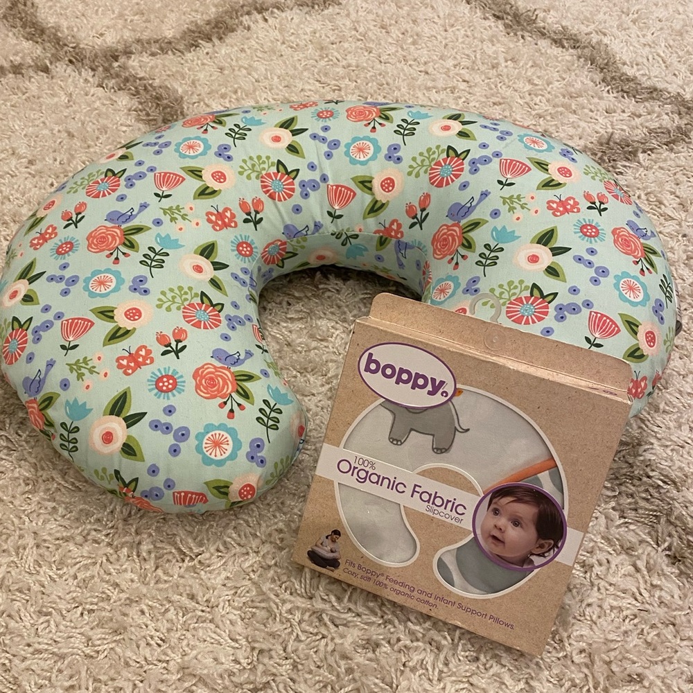 BOPPY With 2 Covers-1 Cover NWT